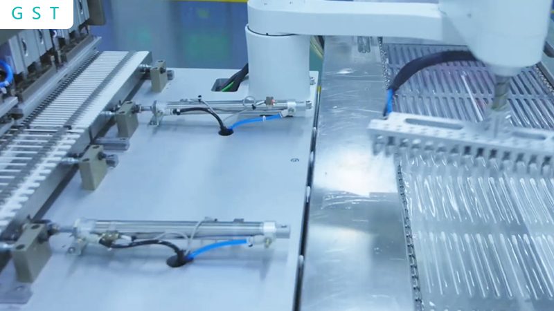 小型非标自动化机械：定制价格背后的考量**